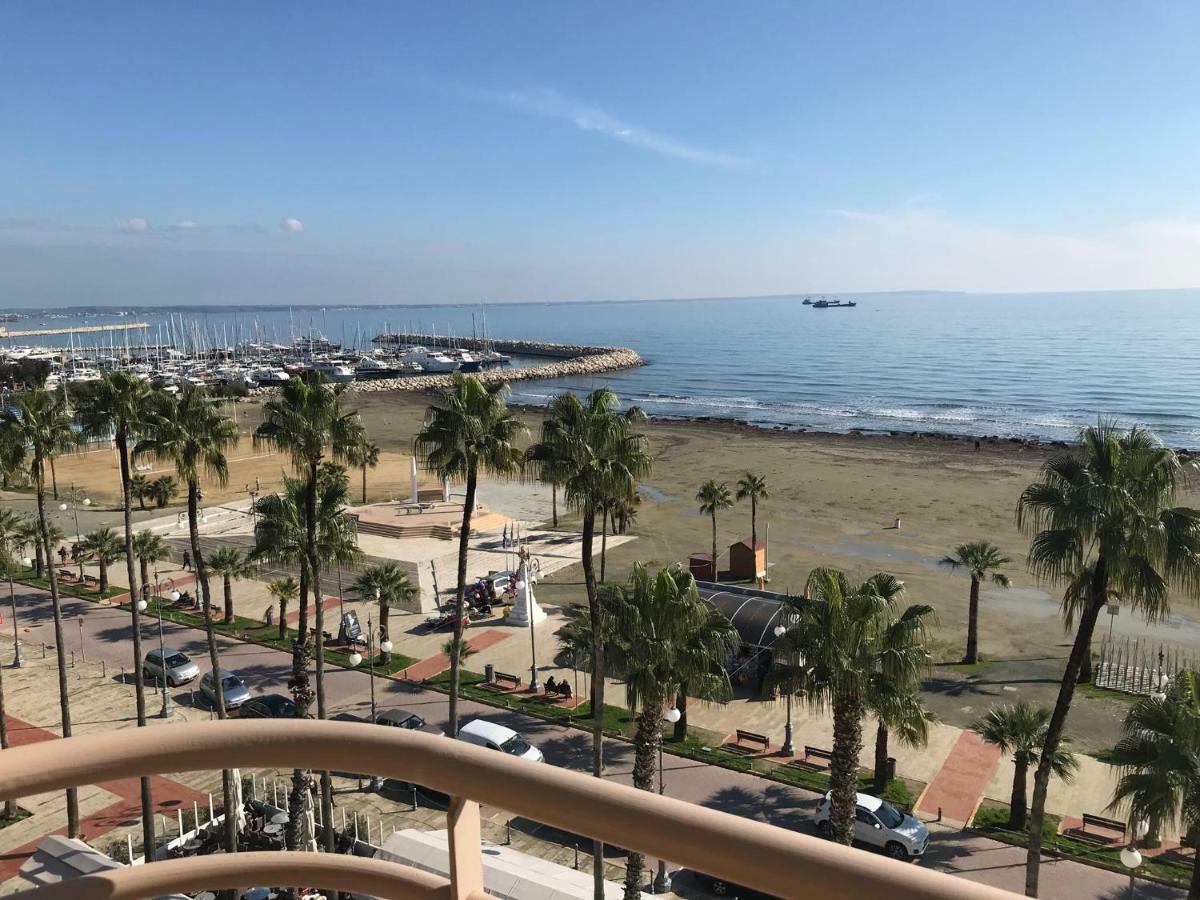 Sea View Central Apt Ithaki Larnaca Dış mekan fotoğraf